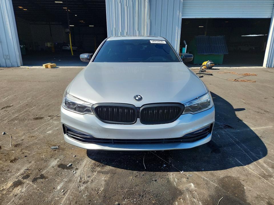 58952636 :رقم المزاد ، WBAJE7C35HG887275 vin ، 2017 Bmw 540 مزاد بيع