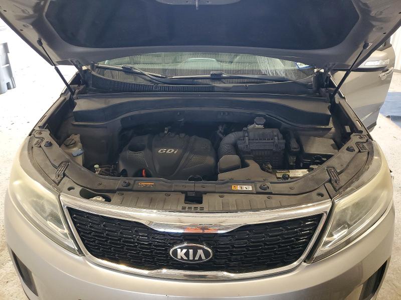 57781696 :رقم المزاد ، 5XYKT3A61FG621447 vin ، 2015 Kia Sorento مزاد بيع