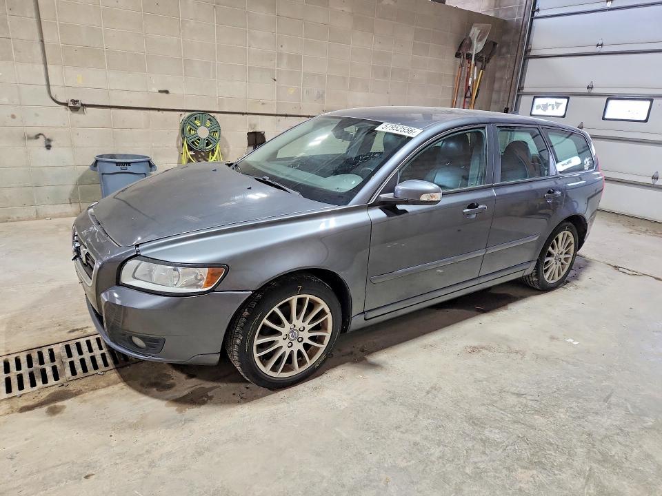 Auction sale of the 2010 Volvo V50, vin: YV1382MW3A2533962, lot number: 57952556