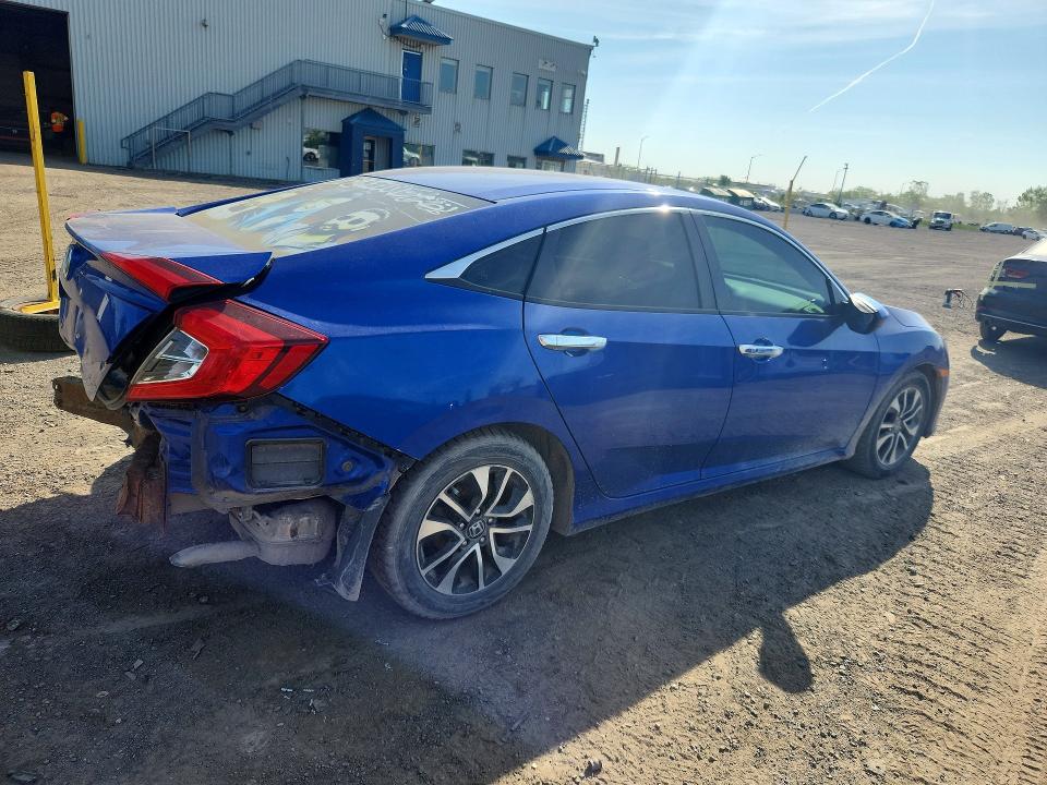 Продажа на аукционе авто 2018 Honda Civic, vin: 2HGFC2F57JH041837, номер лота: 55960586