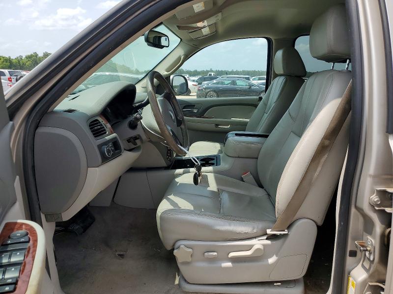 2008 Chevrolet Suburban მანქანა იყიდება აუქციონზე, vin: 1GNFC16038J220079, აუქციონის ნომერი: 58435646