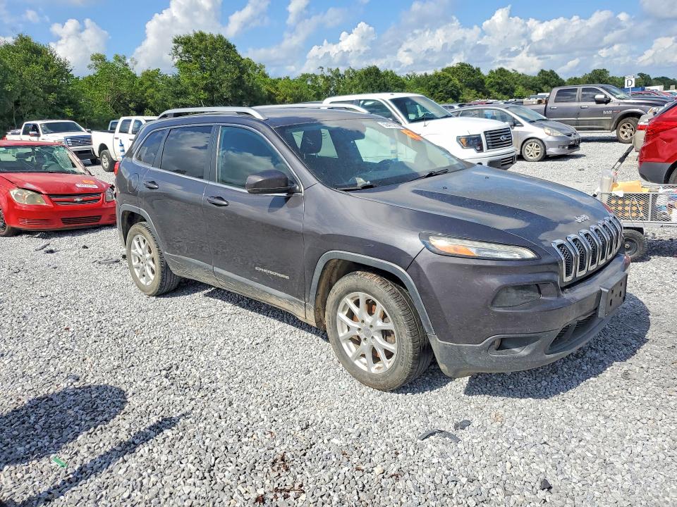 56475206 :رقم المزاد ، 1C4PJLCB1FW670981 vin ، 2015 Jeep Cherokee مزاد بيع