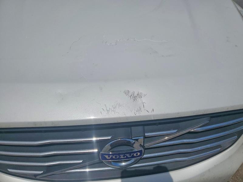 Продаж на аукціоні авто 2015 Volvo Xc60, vin: YV4902RK6F2720386, номер лоту: 57940716