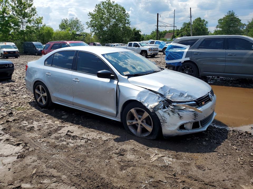2014 Volkswagen Jetta მანქანა იყიდება აუქციონზე, vin: 3VW2K7AJ3EM321096, აუქციონის ნომერი: 58789046
