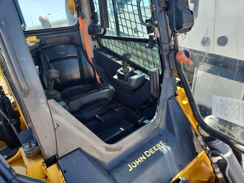 2019 John Deere 333g მანქანა იყიდება აუქციონზე, vin: 1T0333GMAKF350800, აუქციონის ნომერი: 54676896