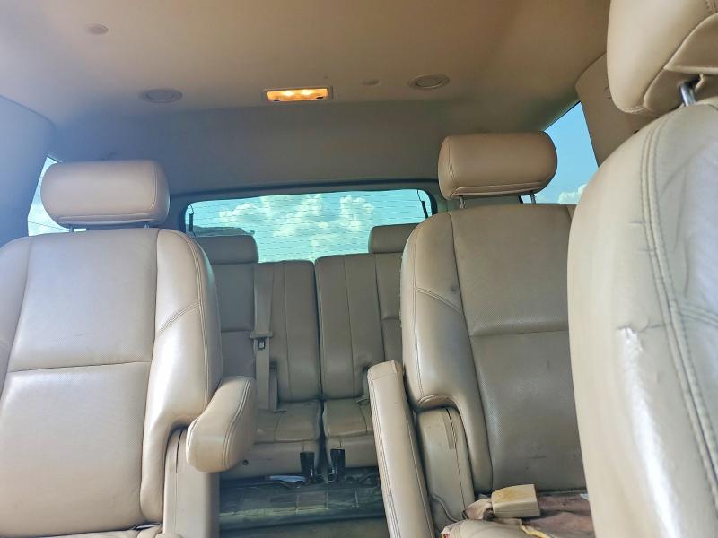 54779126 :رقم المزاد ، 1GKUCEEF0AR136729 vin ، 2010 Gmc Yukon مزاد بيع