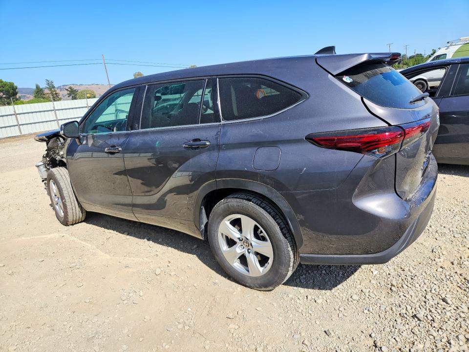 Auction sale of the 2022 Toyota Highlander, vin: 5TDZZRAH5NS557657, lot number: 57253526