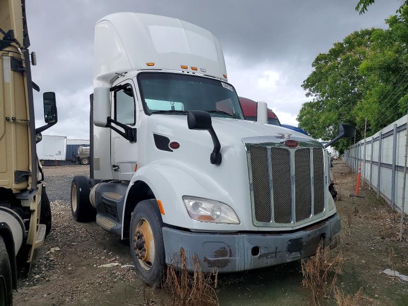 Продаж на аукціоні авто 2016 Peterbilt 579, vin: 1XPBA48X5GD339773, номер лоту: 53847706