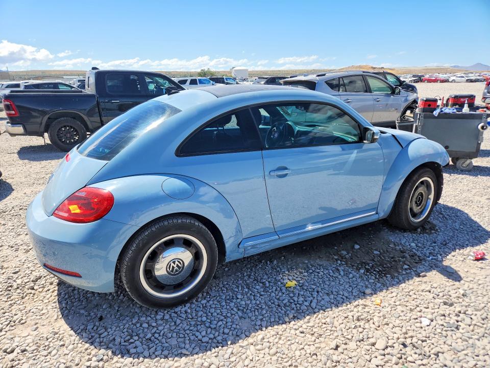 2013 Volkswagen Beetle მანქანა იყიდება აუქციონზე, vin: 3VWJP7AT4DM623137, აუქციონის ნომერი: 56344966