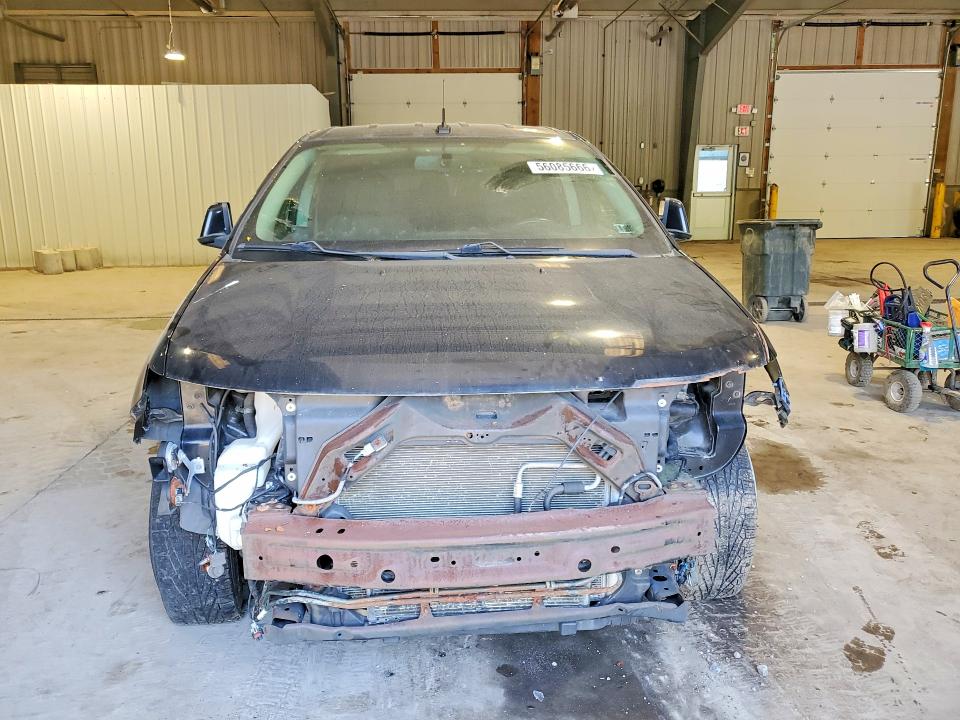 56085666 :رقم المزاد ، 2FMDK4JC7ABB59458 vin ، 2010 Ford Edge مزاد بيع