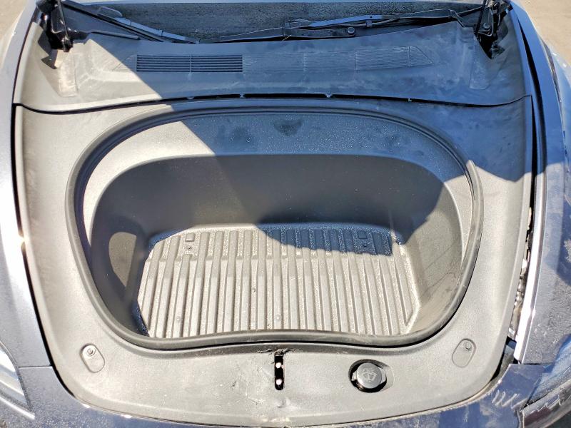 Продаж на аукціоні авто 2025 Tesla Model 3, vin: 5YJ3E1EAXSF051872, номер лоту: 56440246