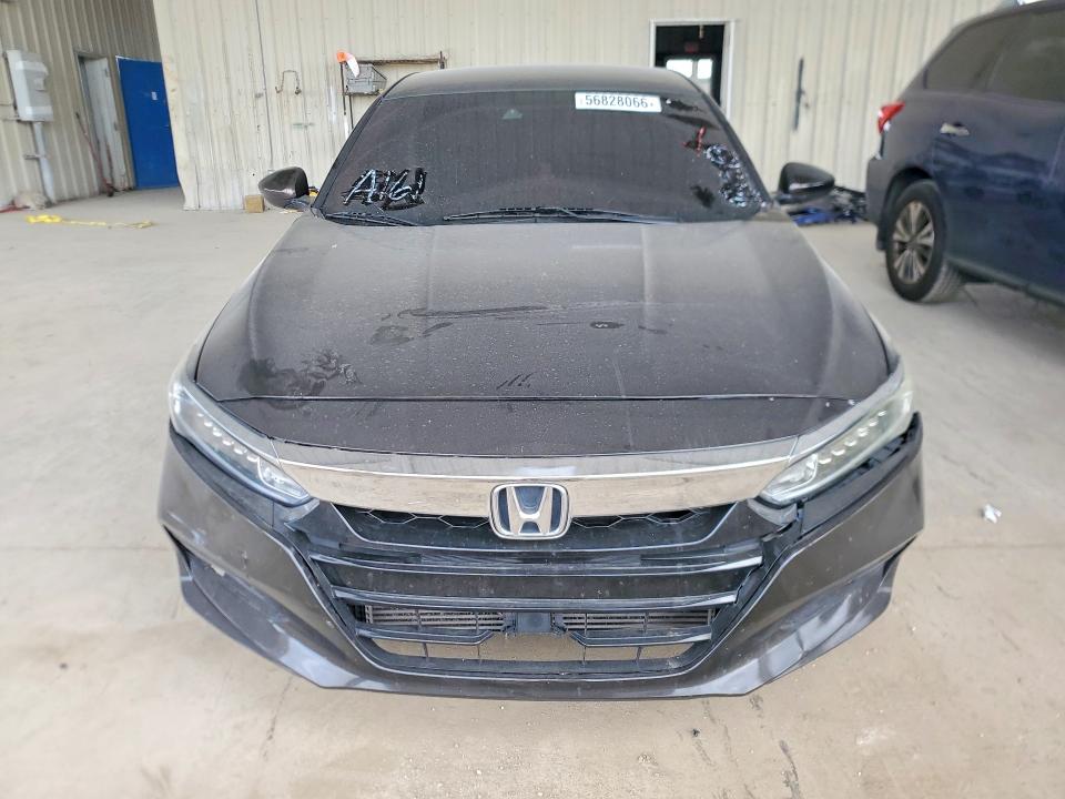 Aukcja sprzedaży 2018 Honda Accord, vin: 1HGCV1F14JA075141, numer aukcji: 56828066