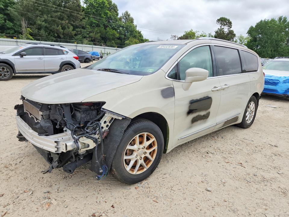 55432536 :رقم المزاد ، 2C4RC1BG6LR204925 vin ، 2020 Chrysler Pacifica مزاد بيع