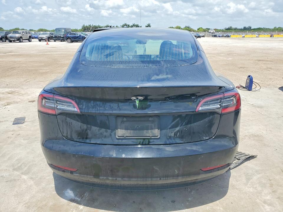 57761476 :رقم المزاد ، 5YJ3E1EA4NF369667 vin ، 2022 Tesla Model 3 مزاد بيع