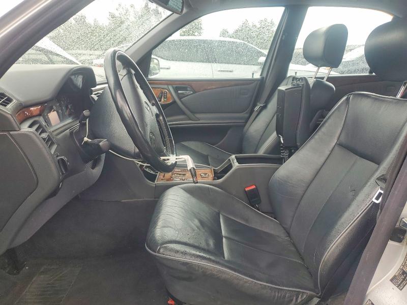Продажа на аукционе авто 2002 Mercedes-benz E, vin: WDBJF65J82B477322, номер лота: 56285986