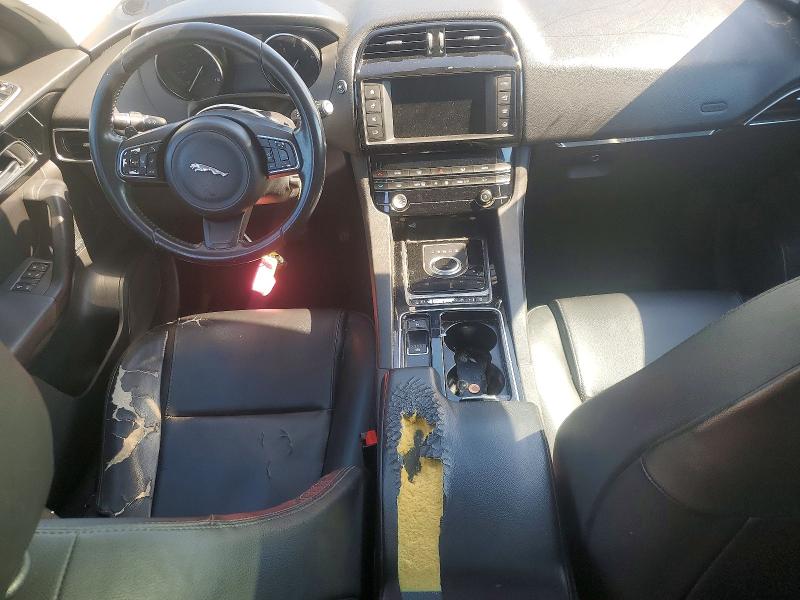 57510416 :رقم المزاد ، SADCJ2GX4JA236739 vin ، 2018 Jaguar F-pace مزاد بيع