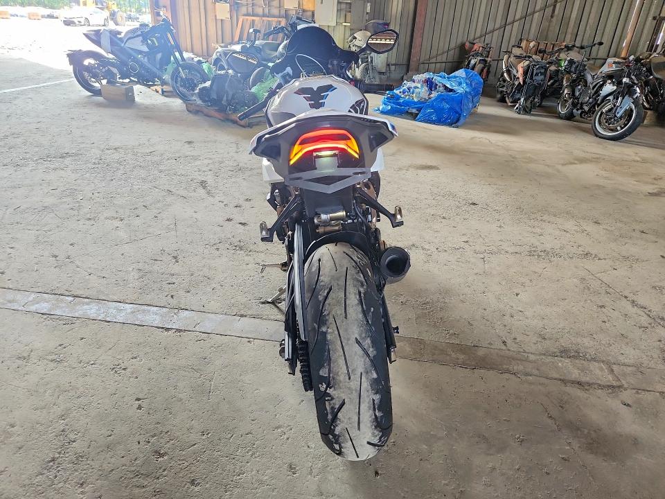 Продаж на аукціоні авто 2021 Bmw S 1000, vin: WB10E2309M6D57334, номер лоту: 59174276