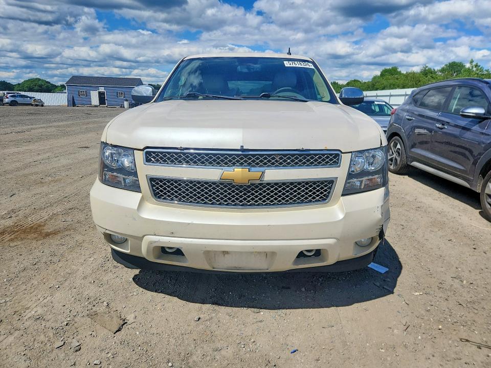 57618326 :رقم المزاد ، 1GNSKCE08DR225031 vin ، 2013 Chevrolet Tahoe مزاد بيع