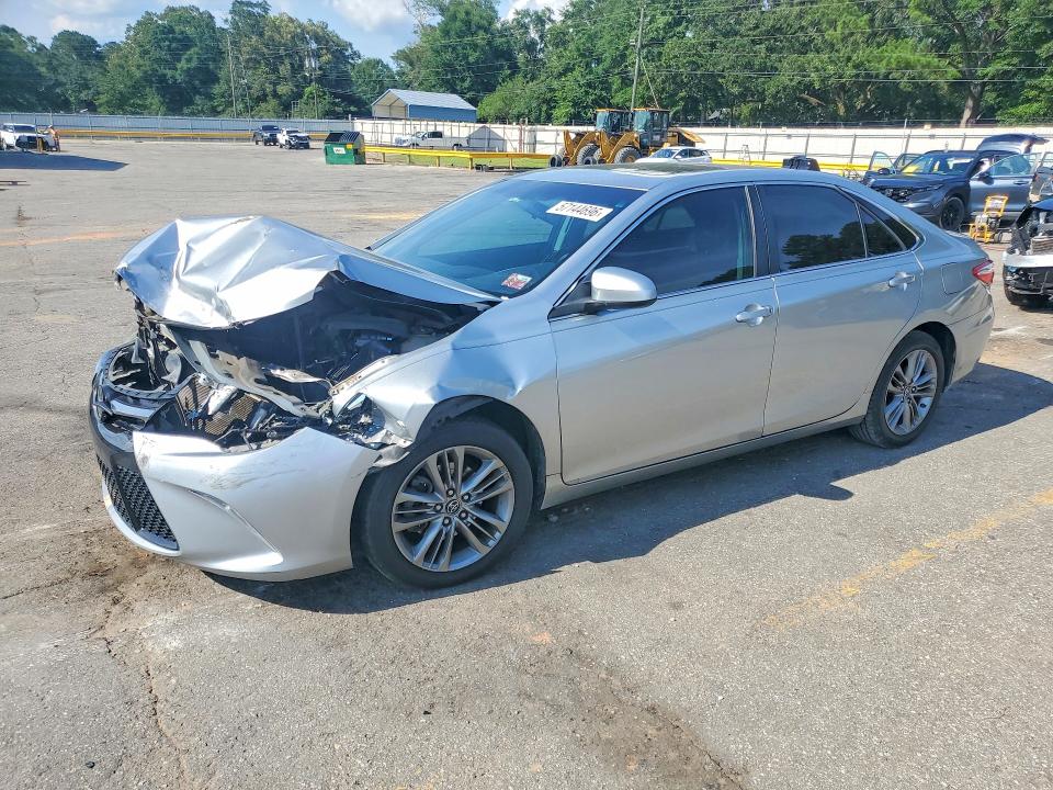2016 Toyota Camry მანქანა იყიდება აუქციონზე, vin: 4T1BF1FKXGU131652, აუქციონის ნომერი: 57144696