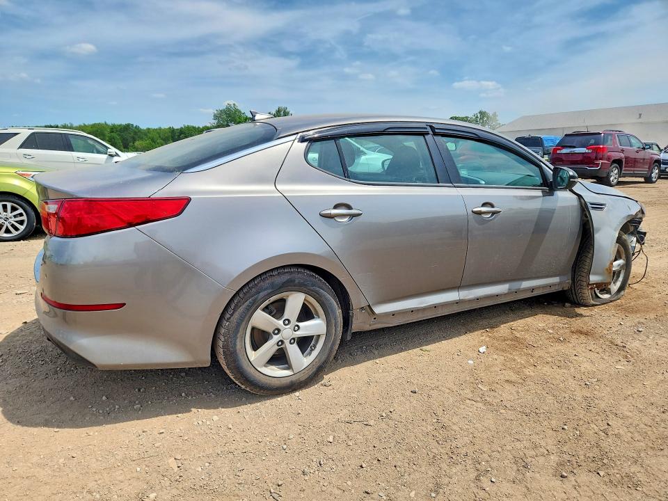 2015 Kia Optima მანქანა იყიდება აუქციონზე, vin: 5XXGM4A76FG504405, აუქციონის ნომერი: 56731056