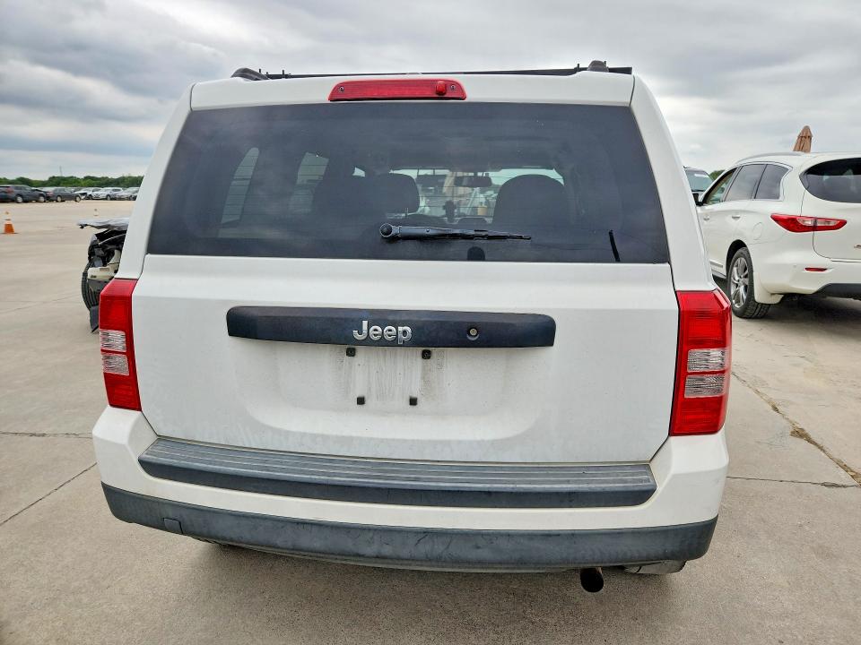 2016 Jeep Patriot მანქანა იყიდება აუქციონზე, vin: 1C4NJPBB5GD777450, აუქციონის ნომერი: 57404336