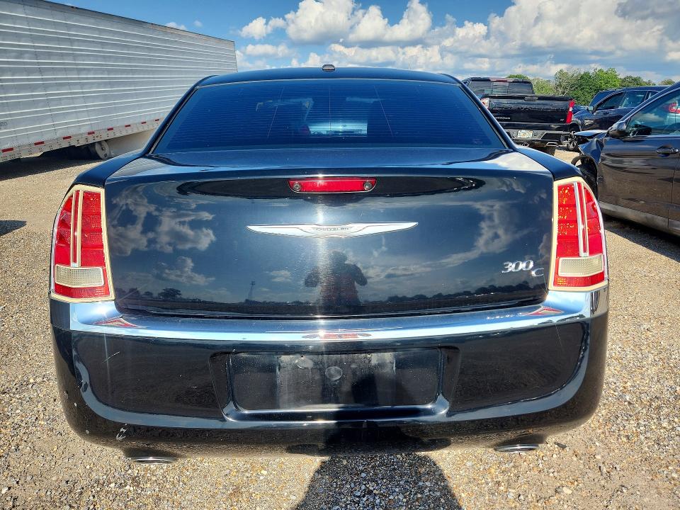 2014 Chrysler 300c მანქანა იყიდება აუქციონზე, vin: 2C3CCAET5EH118324, აუქციონის ნომერი: 54309326