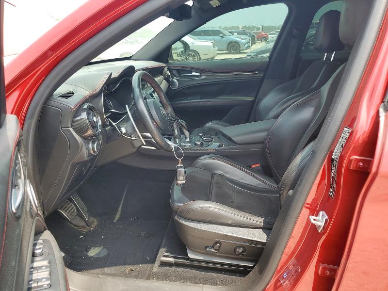 58890716 :رقم المزاد ، ZASFAKEV4J7C11211 vin ، 2018 Alfa Romeo Stelvio مزاد بيع