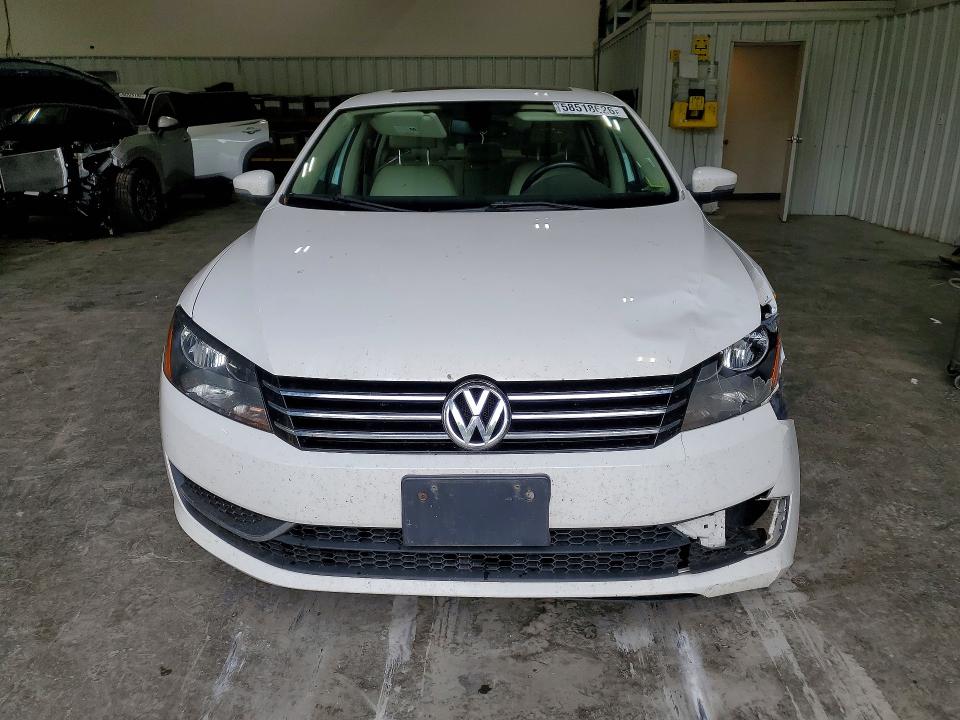 Продажа на аукционе авто 2013 Volkswagen Passat, vin: 1VWBP7A37DC120515, номер лота: 58518626