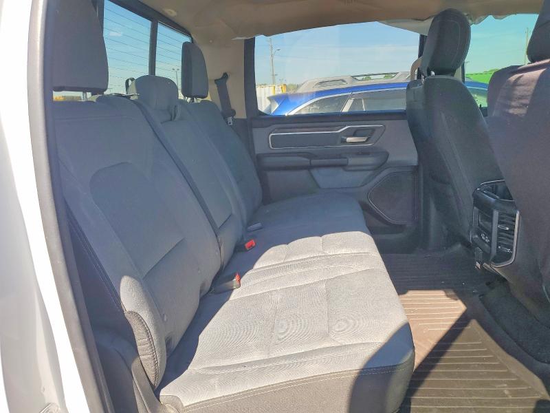55305956 :رقم المزاد ، 1C6SRFMTXKN882328 vin ، 2019 Ram 1500 مزاد بيع