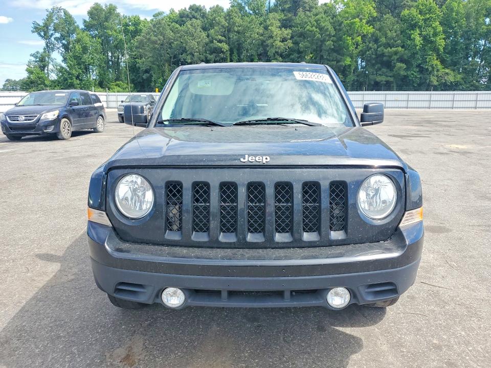 56628286 :رقم المزاد ، 1C4NJPBA8HD156485 vin ، 2017 Jeep Patriot مزاد بيع