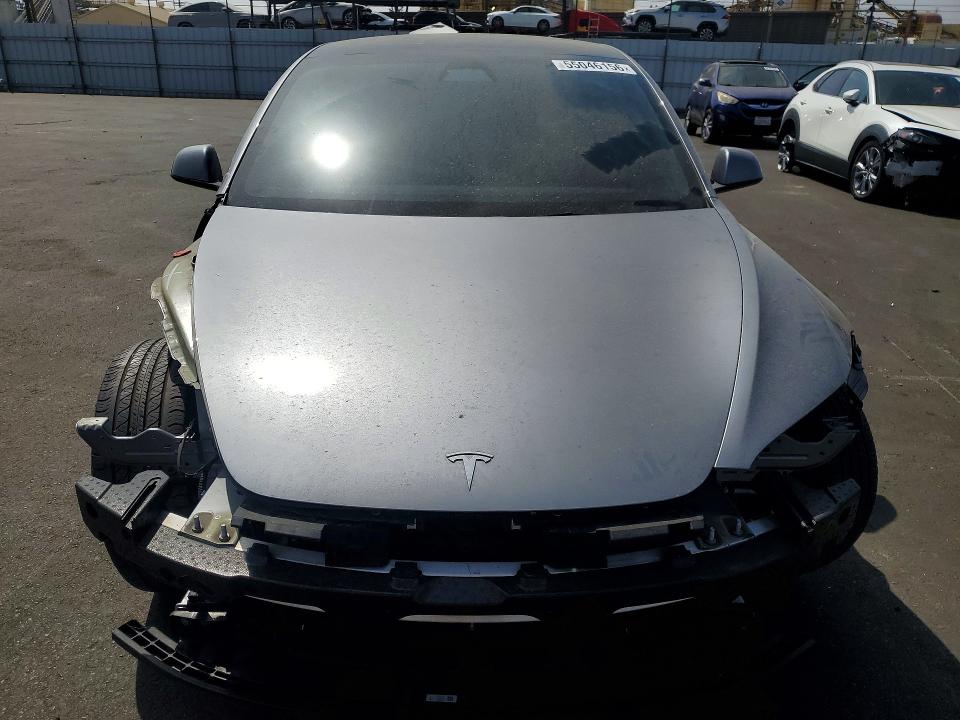55046156 :رقم المزاد ، 5YJ3E1EA7SF965321 vin ، 2025 Tesla Model 3 مزاد بيع
