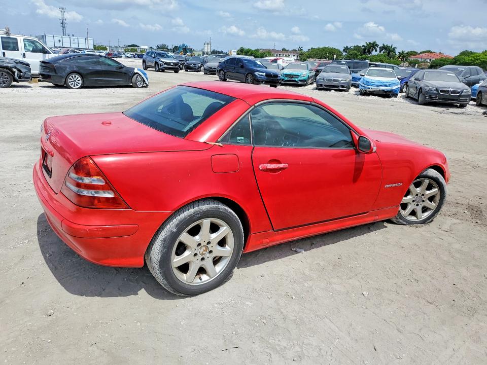 Продажа на аукционе авто 2004 Mercedes-benz Slk, vin: WDBKK49F54F305447, номер лота: 57402896