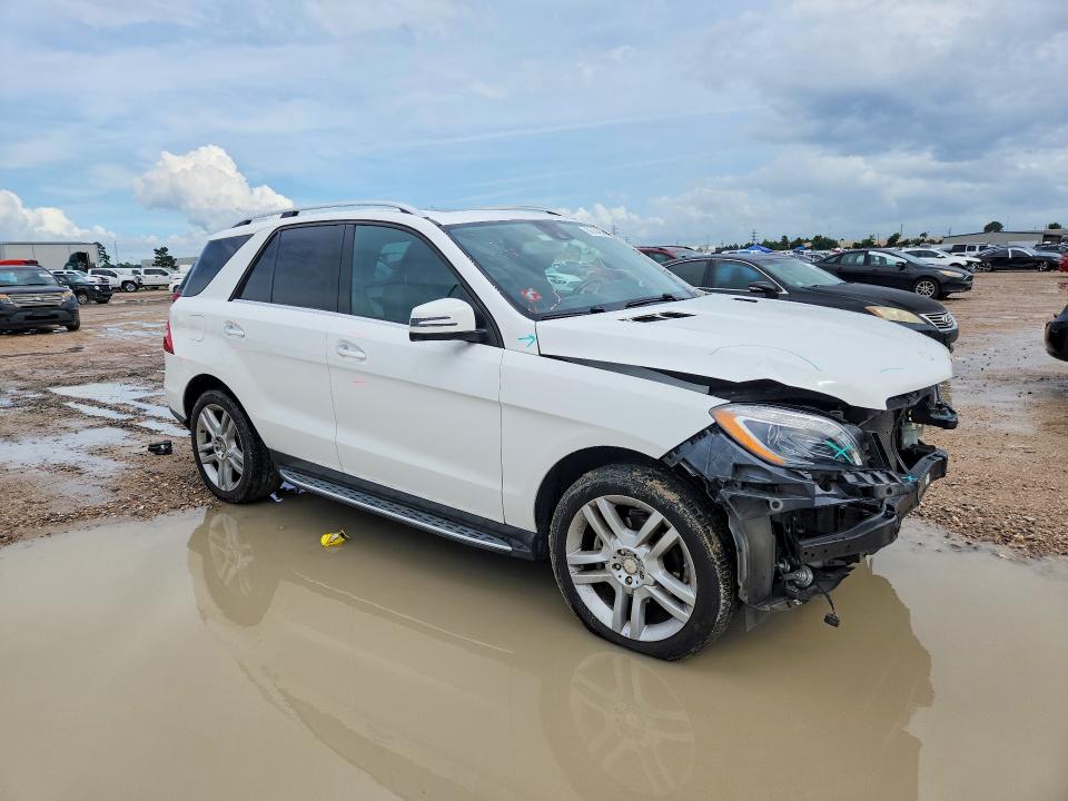 2015 Mercedes-benz Ml მანქანა იყიდება აუქციონზე, vin: 4JGDA5JB7FA552816, აუქციონის ნომერი: 56144966