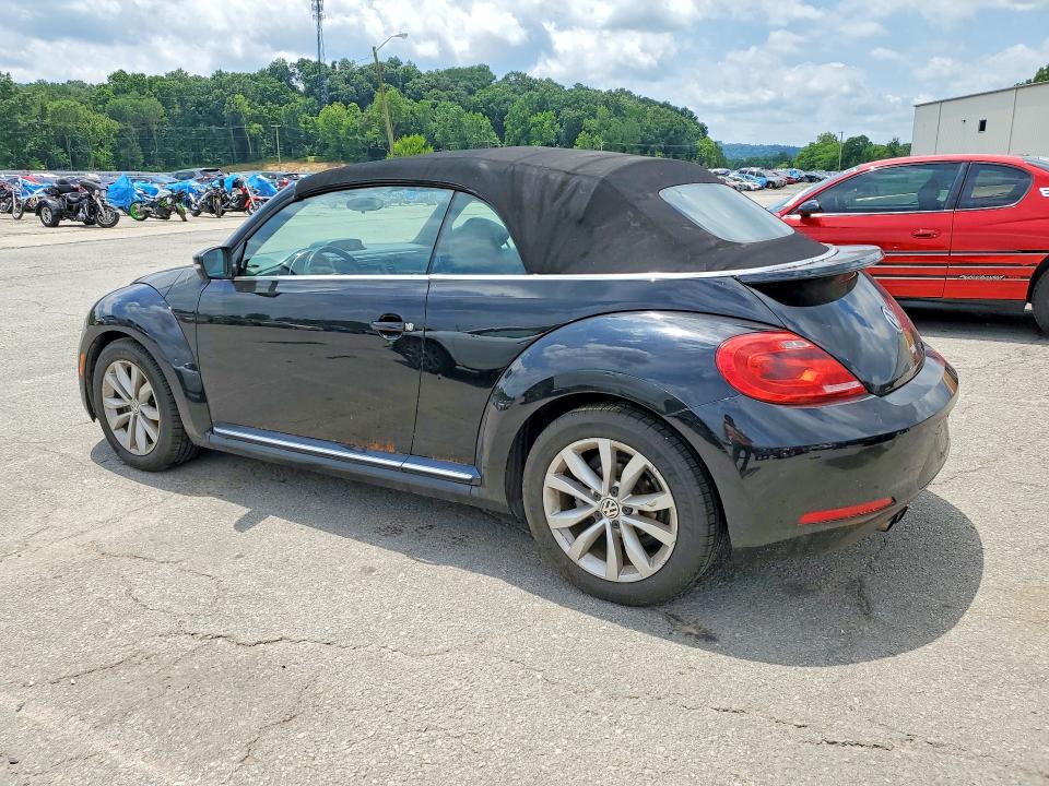 56623346 :رقم المزاد ، 3VW5L7AT3DM831863 vin ، 2013 Volkswagen Beetle مزاد بيع