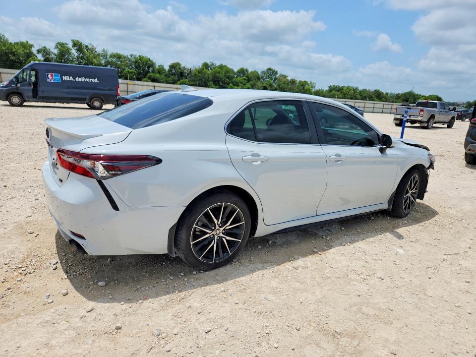 Продаж на аукціоні авто 2023 Toyota Camry, vin: 4T1G11AK5PU122935, номер лоту: 57994056