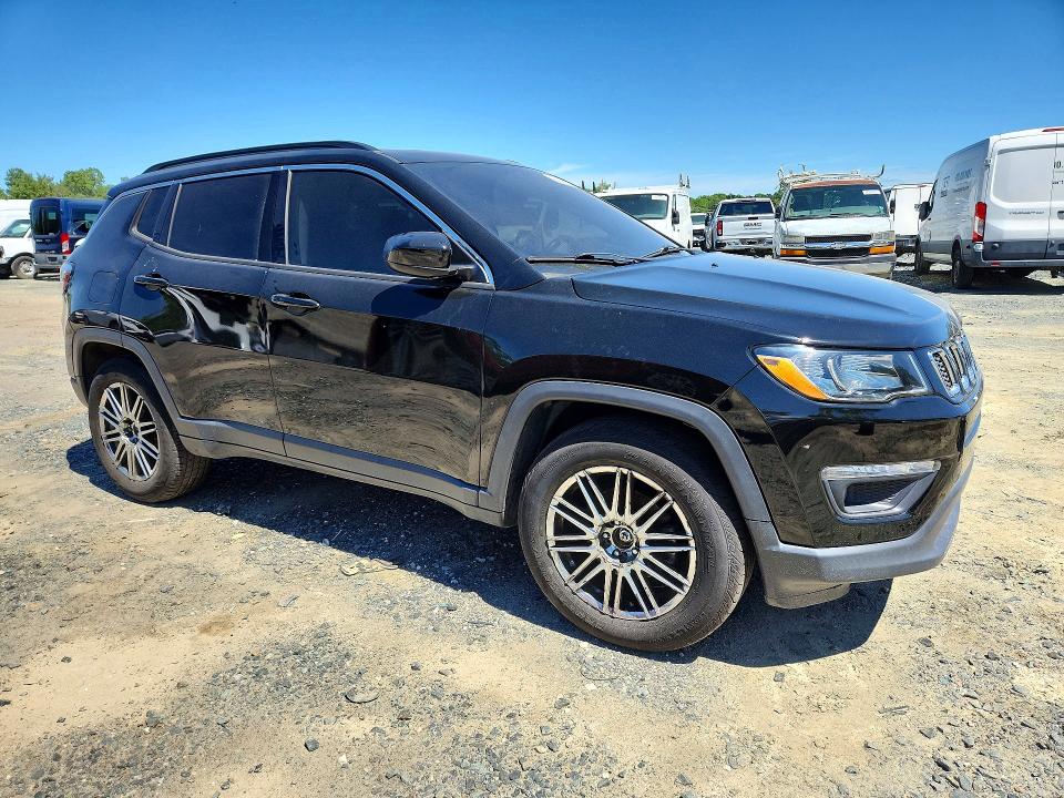 Продажа на аукционе авто 2018 Jeep Compass, vin: 3C4NJDBB6JT104957, номер лота: 56995056
