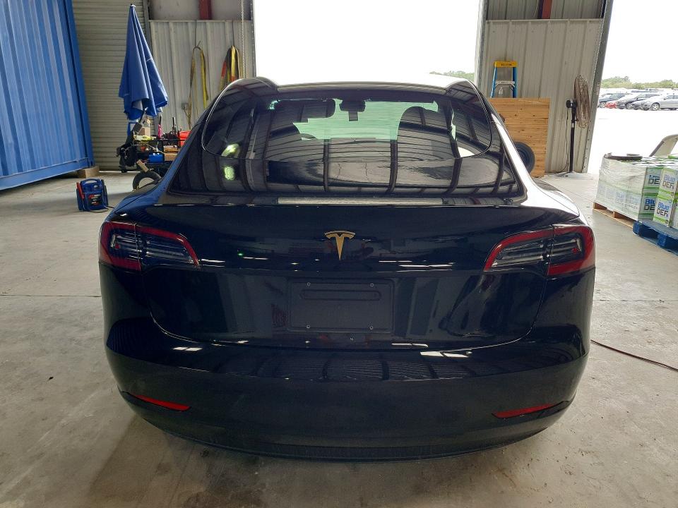 Auction sale of the 2023 Tesla Model 3, vin: 5YJ3E1EAXPF503536, lot number: 55592826