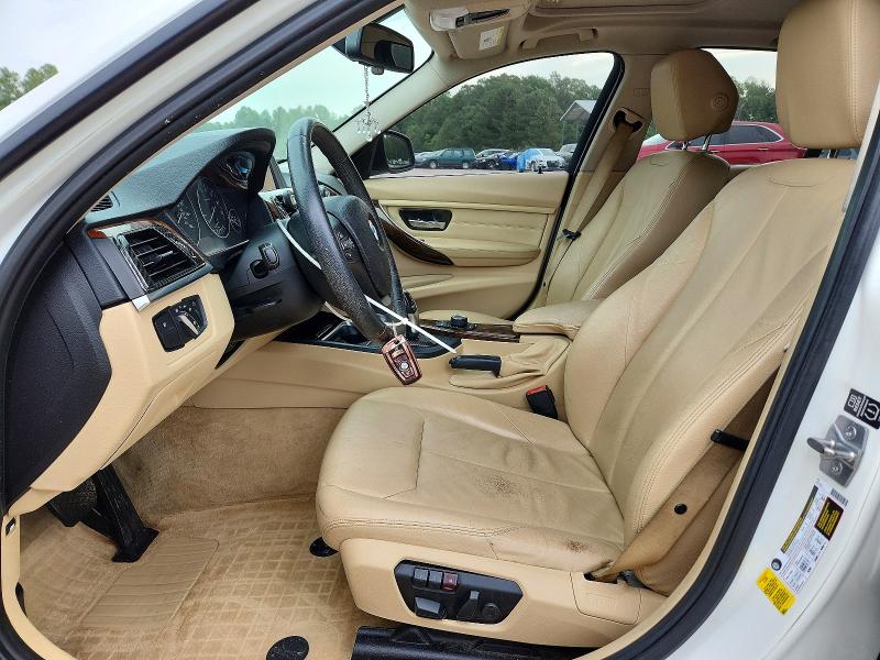 56738536 :رقم المزاد ، WBA3B1C53EK134904 vin ، 2014 Bmw 320 مزاد بيع