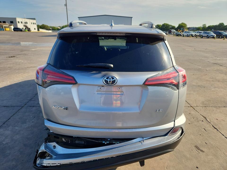 2017 Toyota Rav4 მანქანა იყიდება აუქციონზე, vin: 2T3ZFREV2HW332124, აუქციონის ნომერი: 59020926
