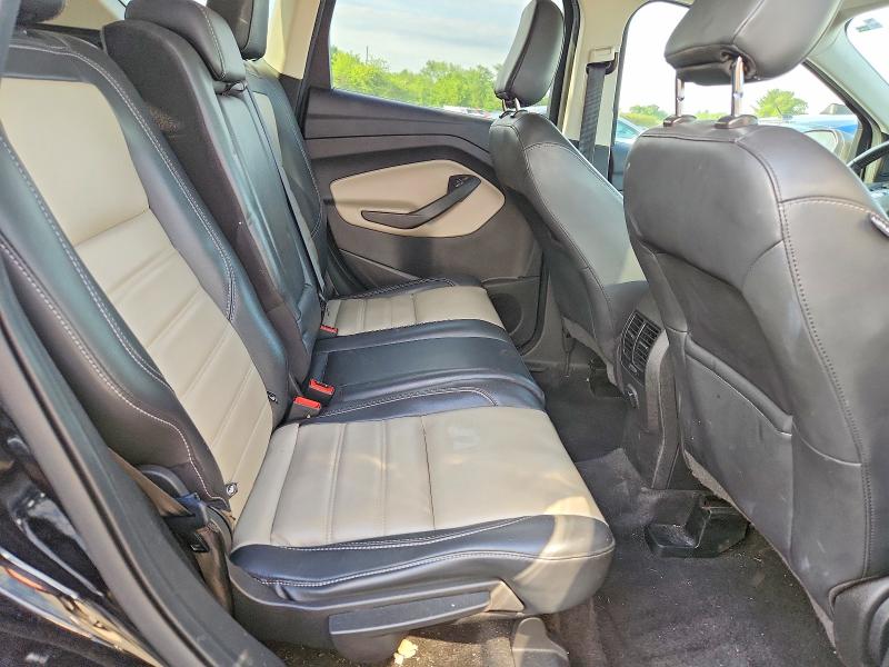 58697326 :رقم المزاد ، 1FMCU0HD6KUB19123 vin ، 2019 Ford Escape مزاد بيع