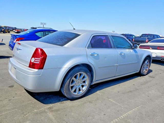 2008 Chrysler 300 მანქანა იყიდება აუქციონზე, vin: 2C3KA43R08H208253, აუქციონის ნომერი: 57423716