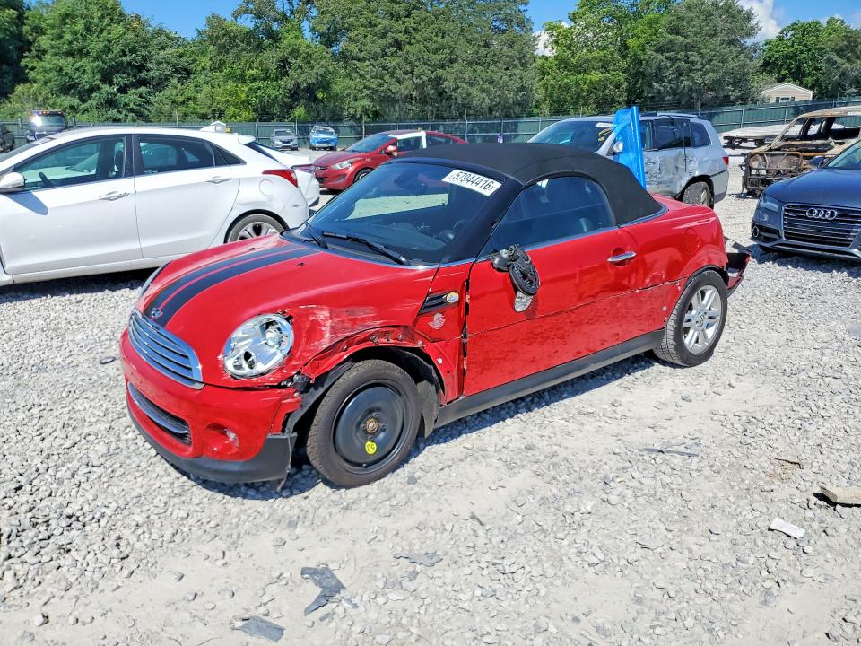 2015 Mini Cooper Roadster მანქანა იყიდება აუქციონზე, vin: WMWSY1C53FT626015, აუქციონის ნომერი: 57944416