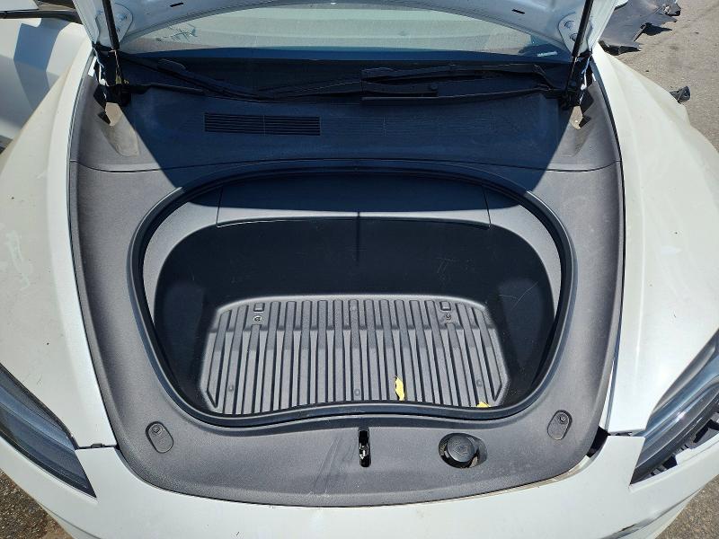 Продажа на аукционе авто 2024 Tesla Model 3, vin: 5YJ3E1EA2RF720971, номер лота: 58262426