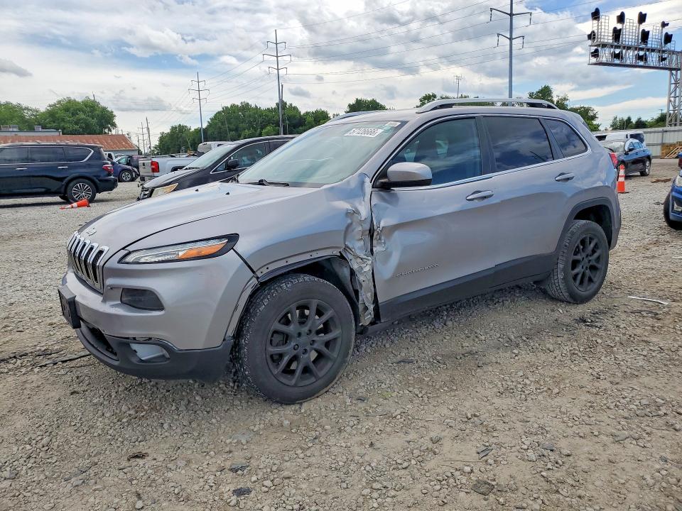 2018 Jeep Cherokee მანქანა იყიდება აუქციონზე, vin: 1C4PJLCB5JD533885, აუქციონის ნომერი: 57128666