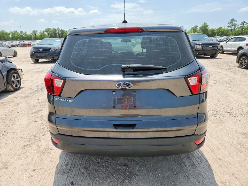 58803766 :رقم المزاد ، 1FMCU0F76KUB01444 vin ، 2019 Ford Escape مزاد بيع