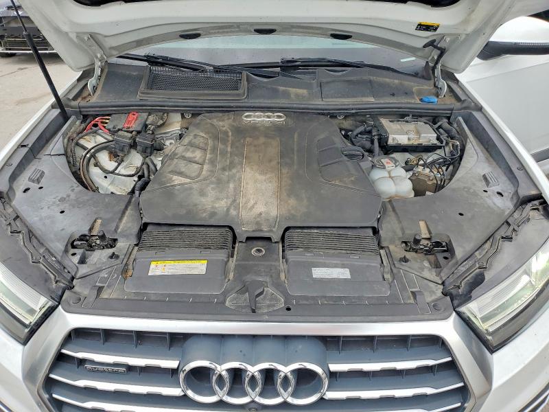 56466216 :رقم المزاد ، WA1VAAF78JD033328 vin ، 2018 Audi Q7 مزاد بيع