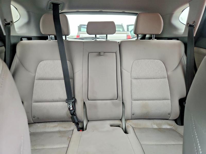58651326 :رقم المزاد ، KM8J23A41GU043889 vin ، 2016 Hyundai Tucson مزاد بيع