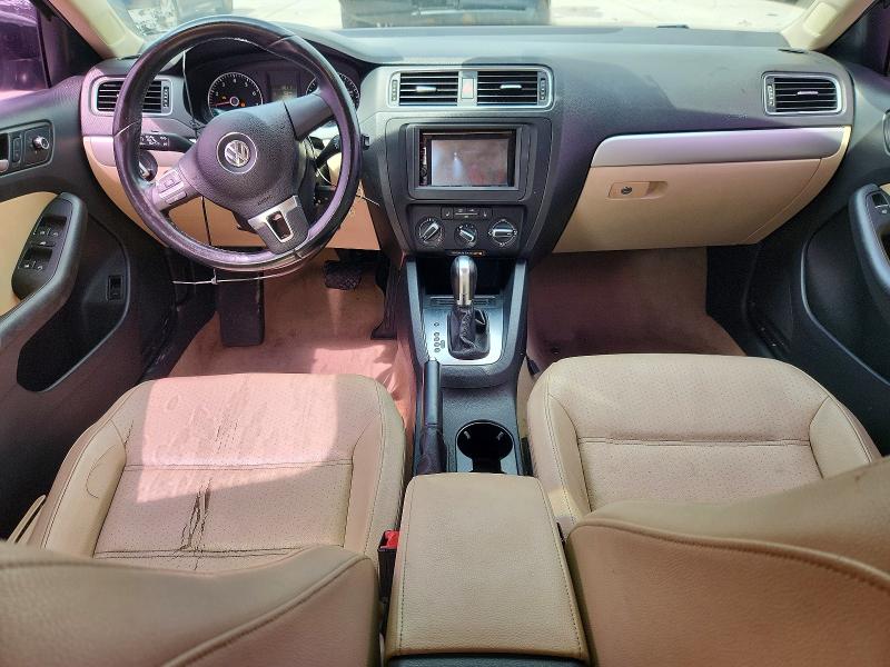 56326206 :رقم المزاد ، 3VWD07AJ1EM438576 vin ، 2014 Volkswagen Jetta مزاد بيع