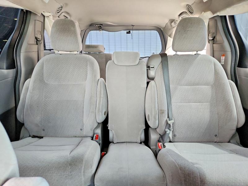 55679336 :رقم المزاد ، 5TDKK3DC7GS726955 vin ، 2016 Toyota Sienna مزاد بيع