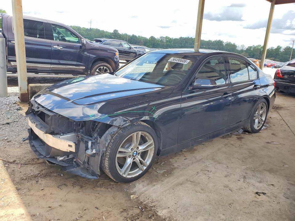 56498606 :رقم المزاد ، WBA3C1G5XDNR45586 vin ، 2013 Bmw 328 مزاد بيع